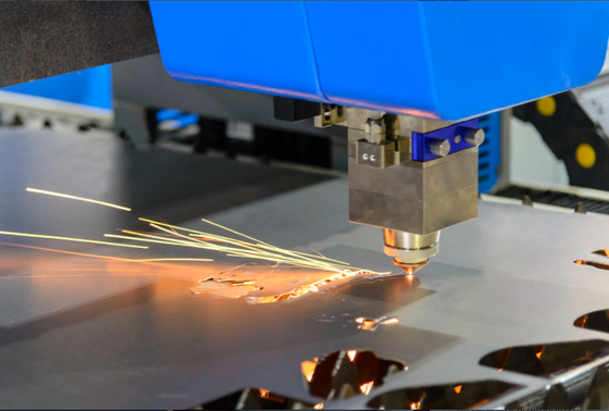 Máquina de corte por láser de fibra de metal 3kw Precio de fábrica Certificación CE