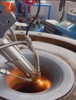 Máquina de revestimiento láser CNC de alta velocidad de 6 kW para reparación de ejes y reemplazo de chapa de cromo, eficiencia del polvo del 90%