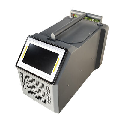 Láser de pulso de 400W para soldadura de precisión de logotipos pequeños y letras decorativas