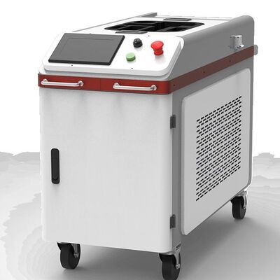 Máquina de limpieza láser de fibra portátil refrigerada por agua de 2000W para eliminación de óxido de alta resistencia